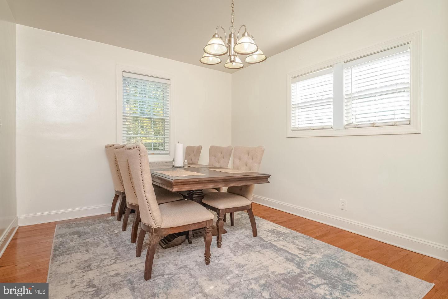 BEVERLY HILLS - Residential