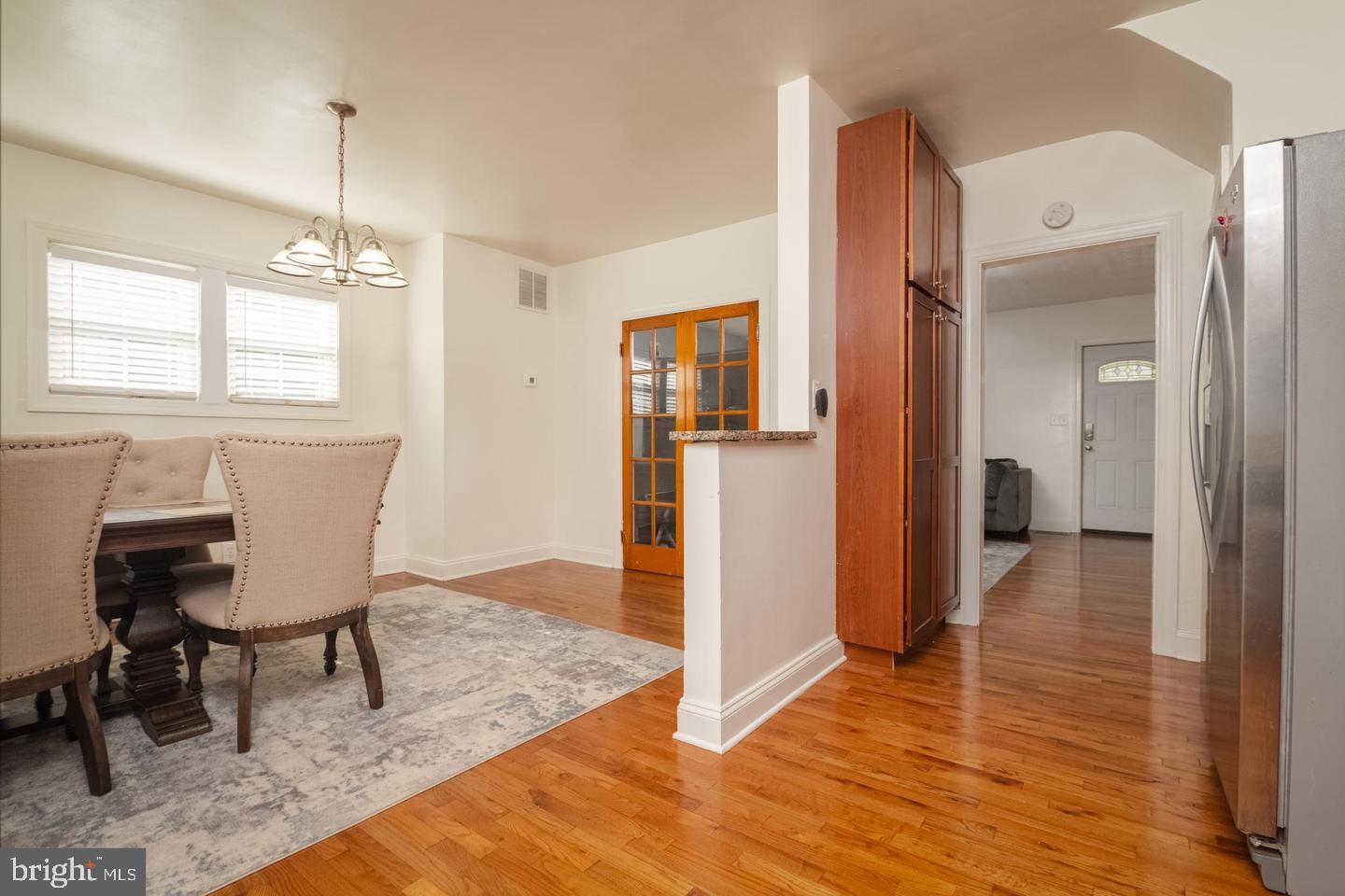 BEVERLY HILLS - Residential