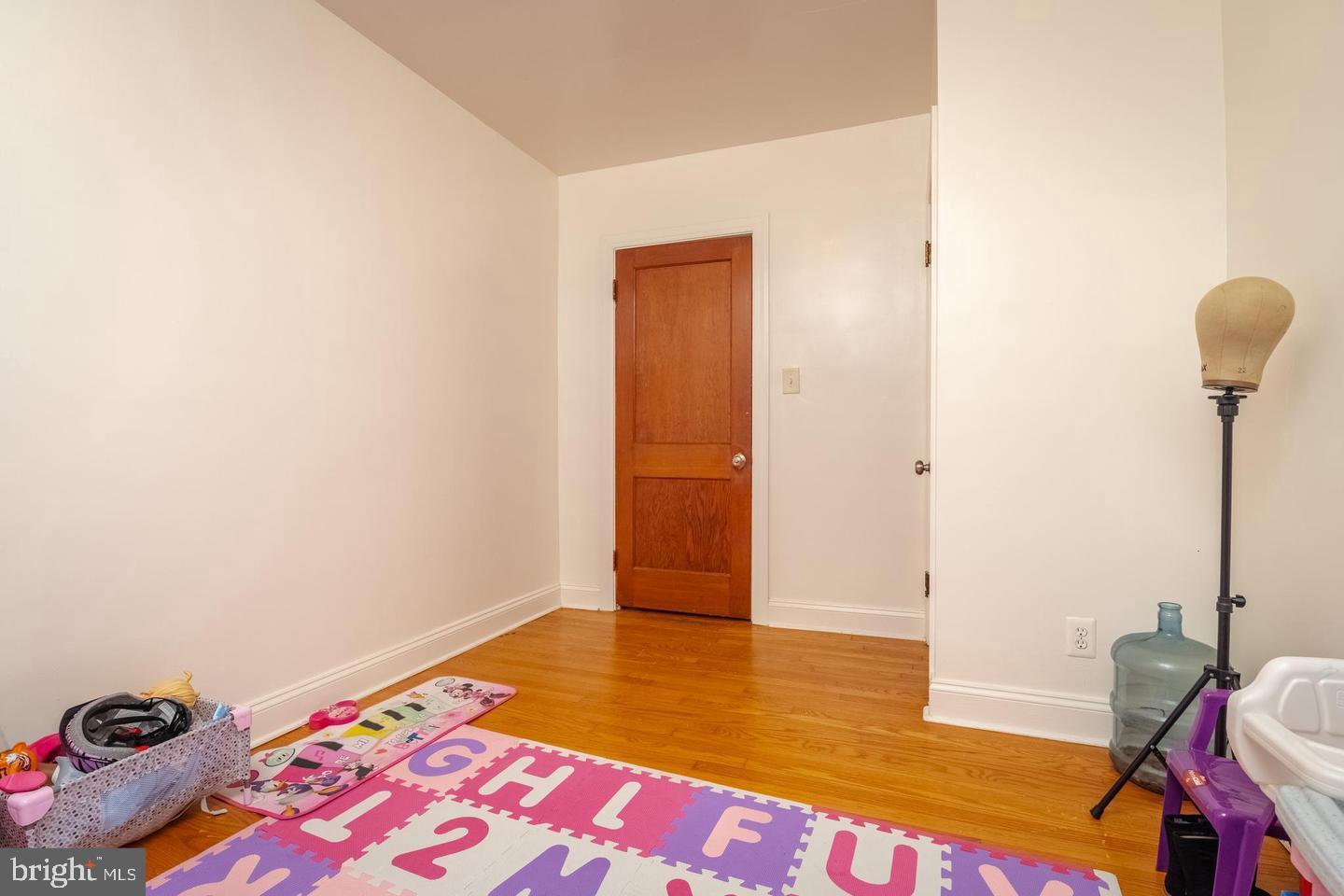 BEVERLY HILLS - Residential