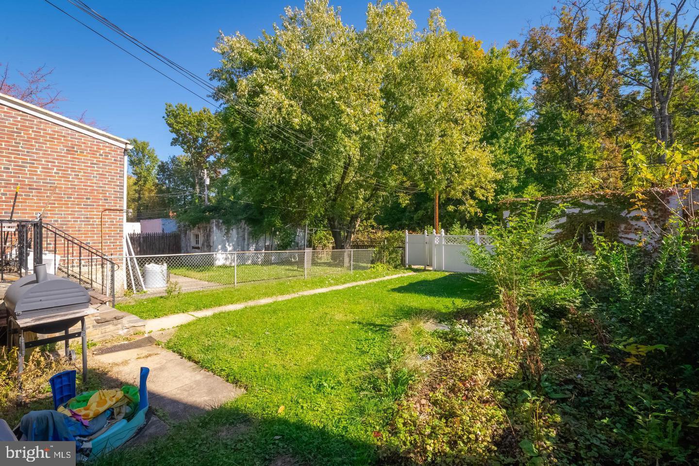 BEVERLY HILLS - Residential