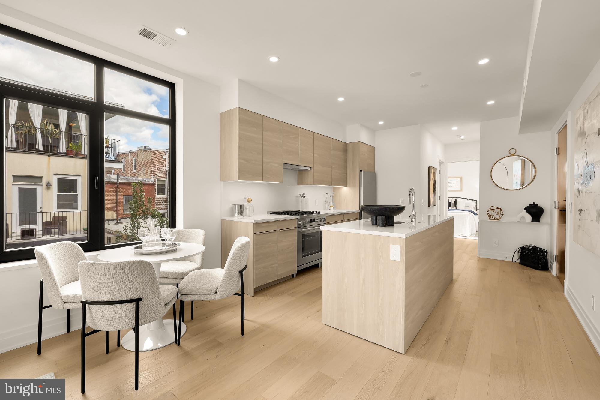 1128 10TH STREET NW 202