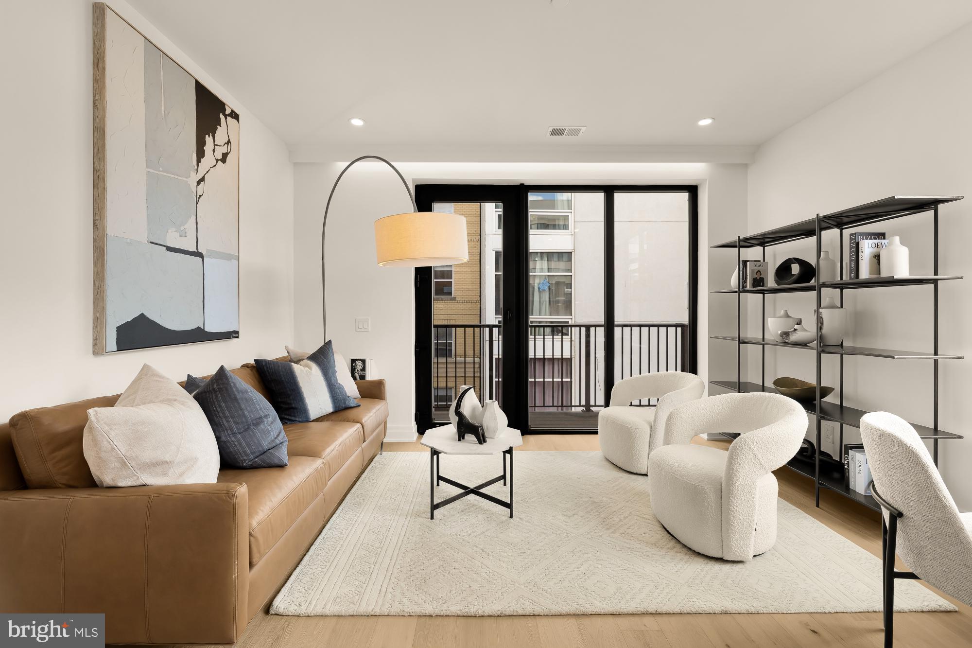 1128 10TH STREET NW 202