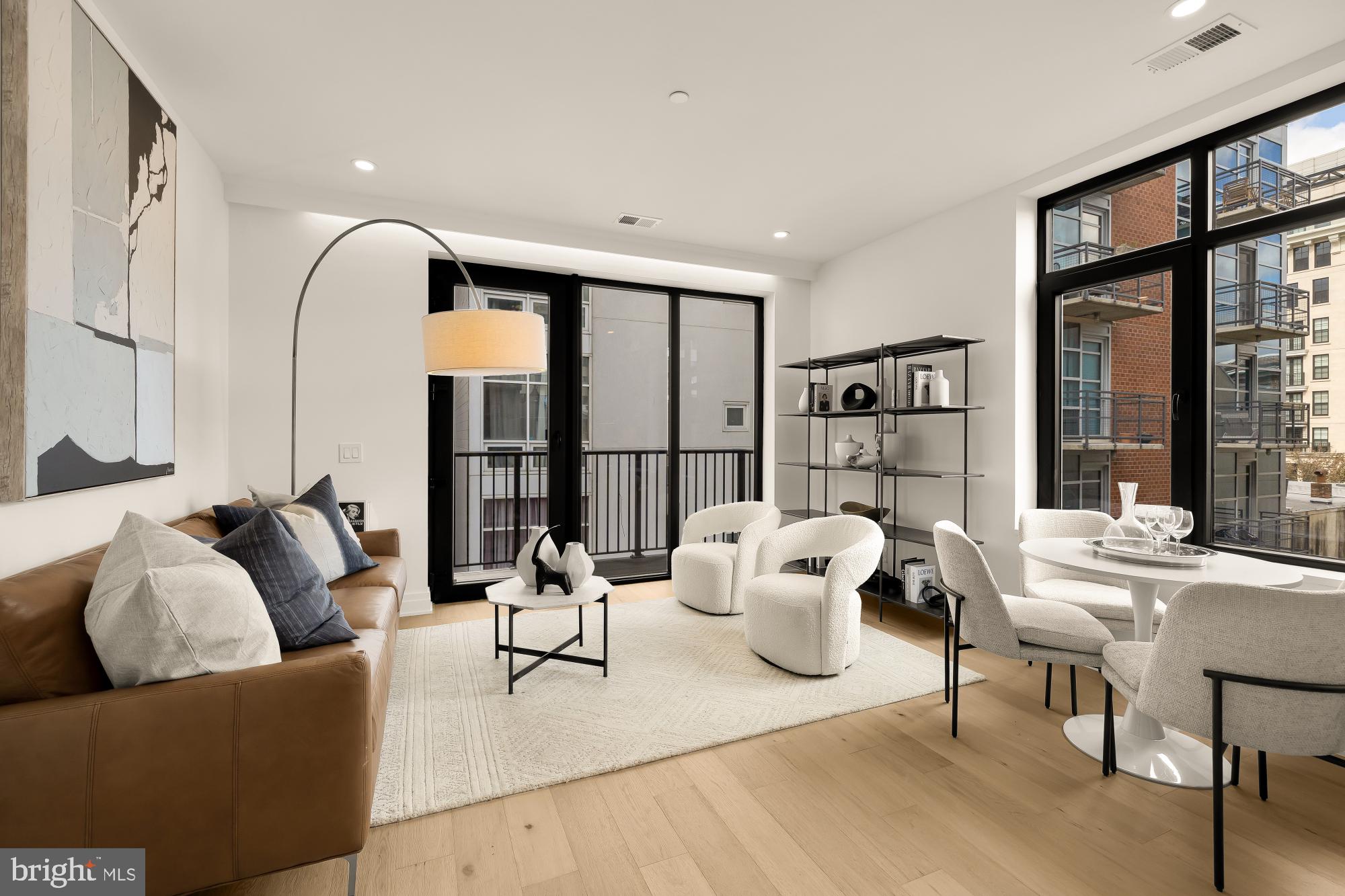 1128 10TH STREET NW 202