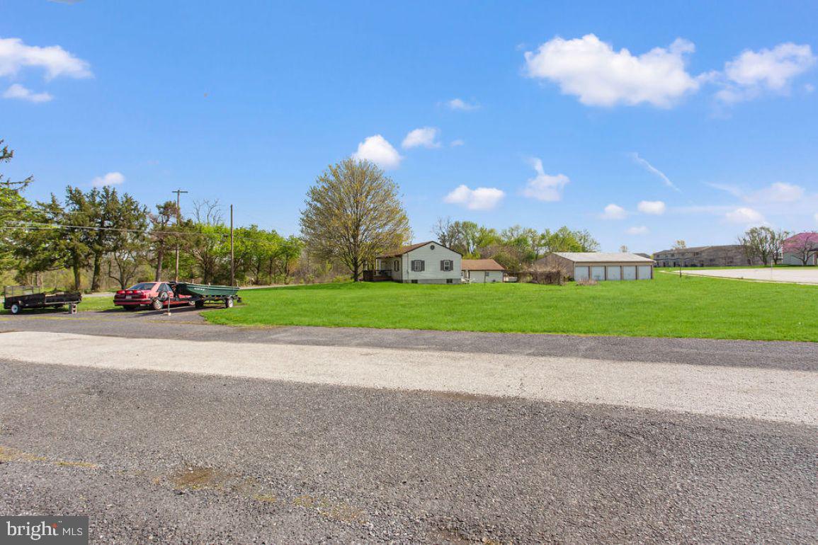 COLONIAL RIDGE - Residential