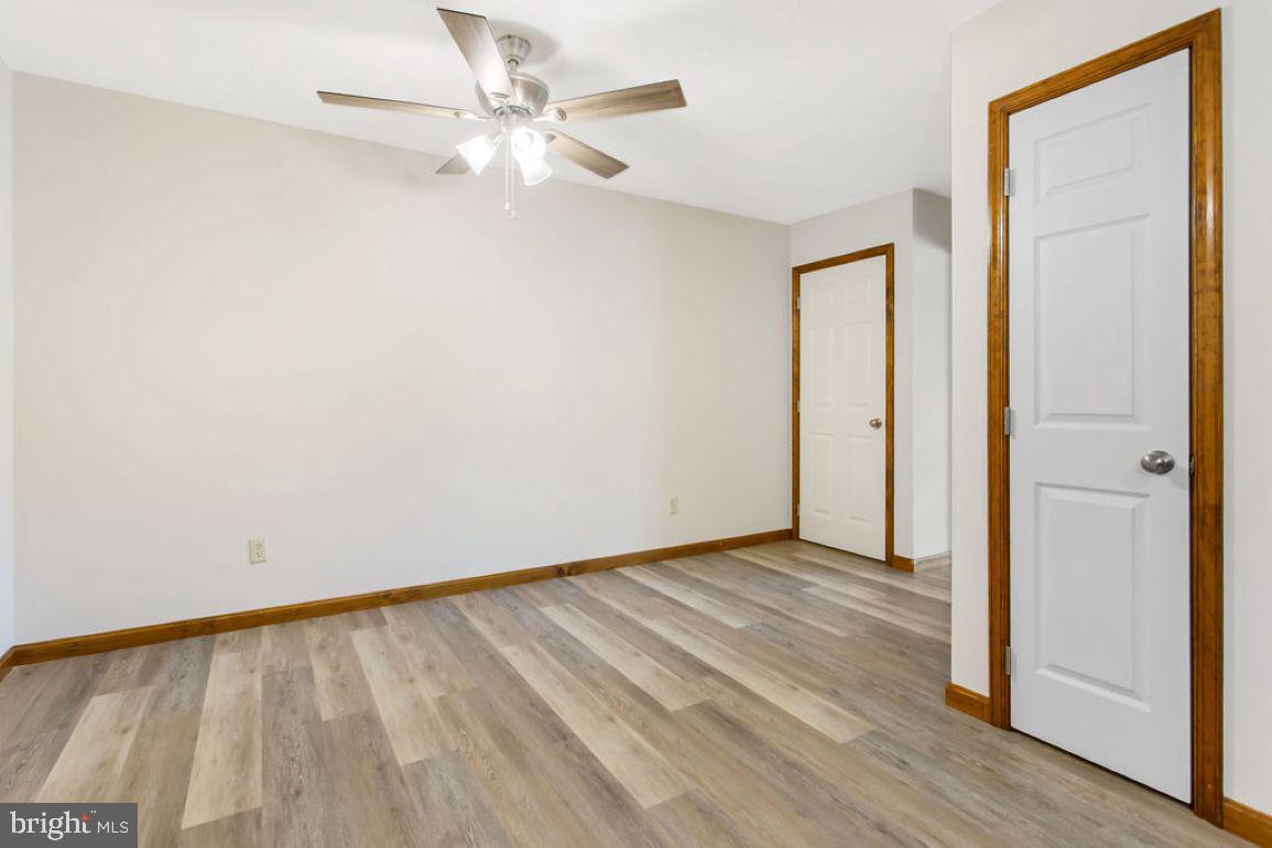 COLONIAL RIDGE - Residential