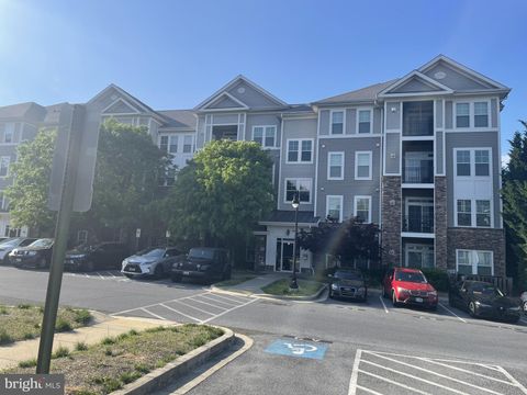1321 KAREN BOULEVARD 306 CAPITOL HEIGHTS MD 20743