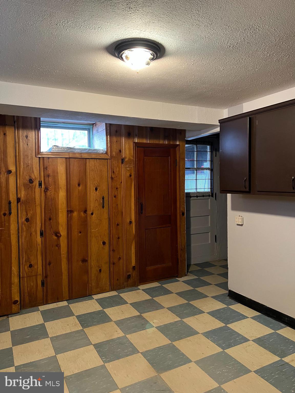 PARKVILLE - Residential