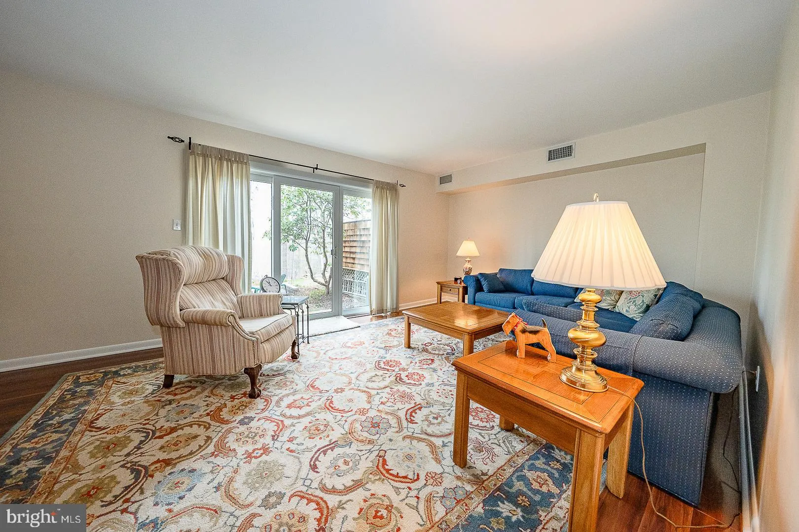 Aston, Pennsylvania 19014, United States, 2 Bedrooms Bedrooms, ,3 BathroomsBathrooms,Residential,Contingent,113200