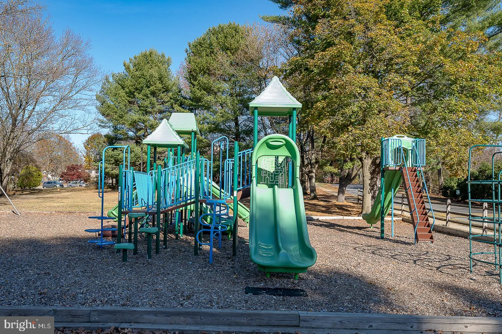 Aston, Pennsylvania 19014, United States, 2 Bedrooms Bedrooms, ,3 BathroomsBathrooms,Residential,Contingent,113200