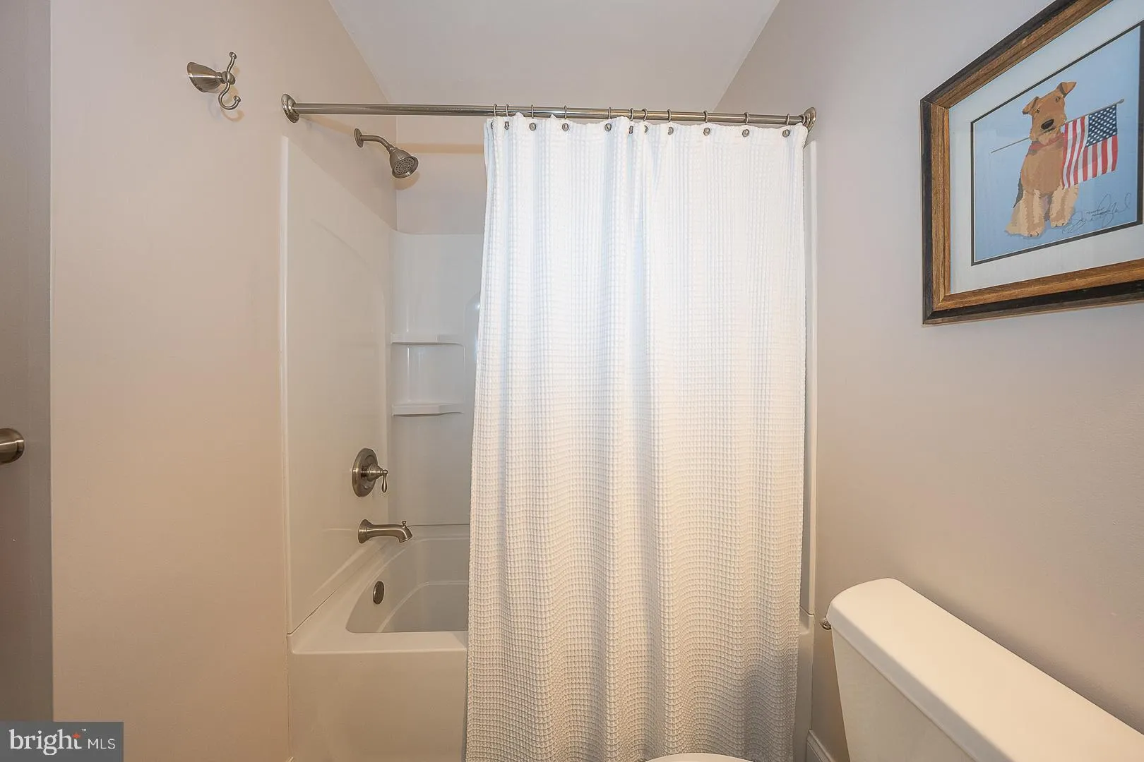 Aston, Pennsylvania 19014, United States, 2 Bedrooms Bedrooms, ,3 BathroomsBathrooms,Residential,Contingent,113200