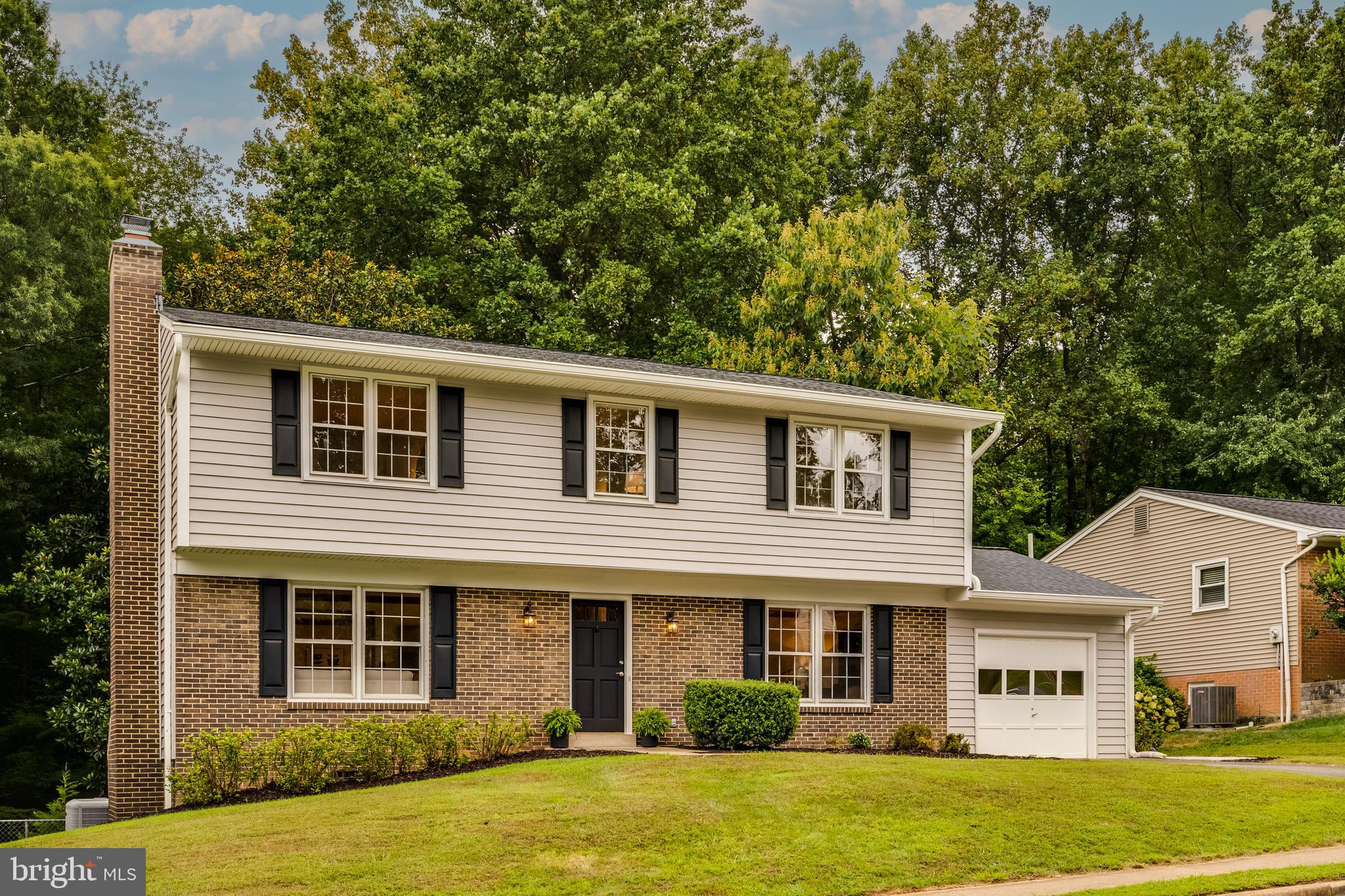 MAYWOOD TERRACE - Residential