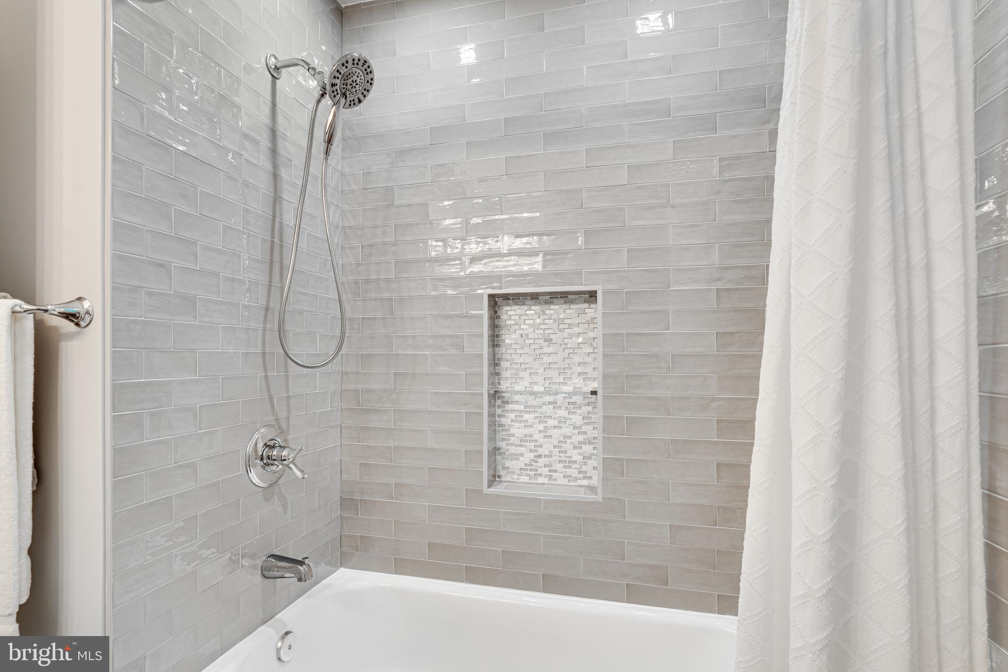 MAYWOOD TERRACE - Residential