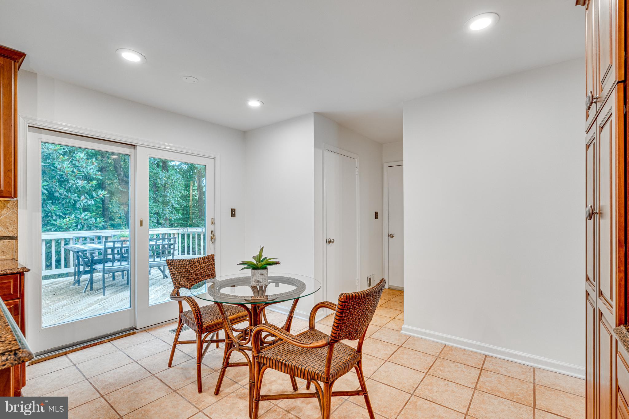 MAYWOOD TERRACE - Residential