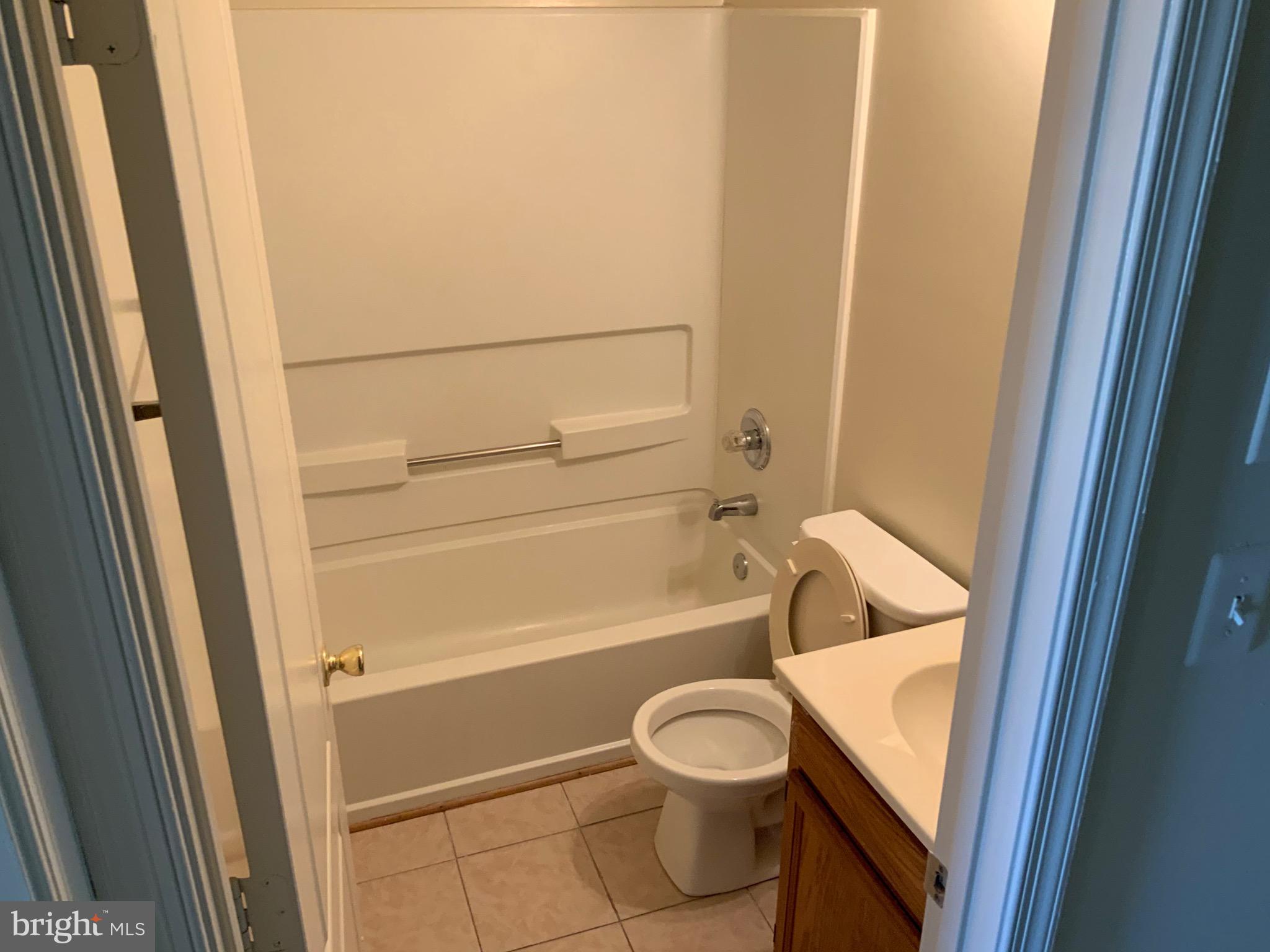 PENNSYLVANIA PLACE - Residential Lease