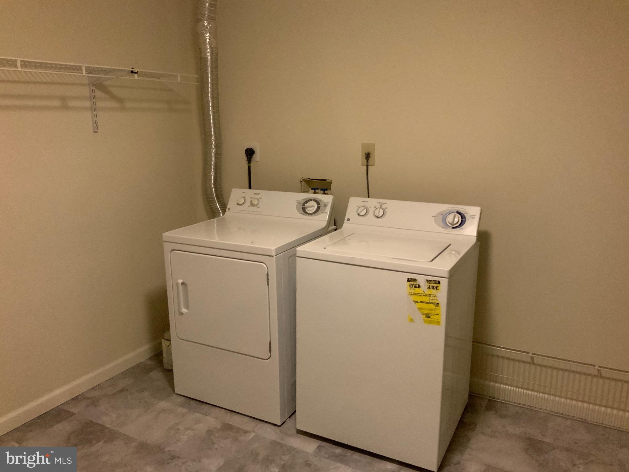 PENNSYLVANIA PLACE - Residential Lease