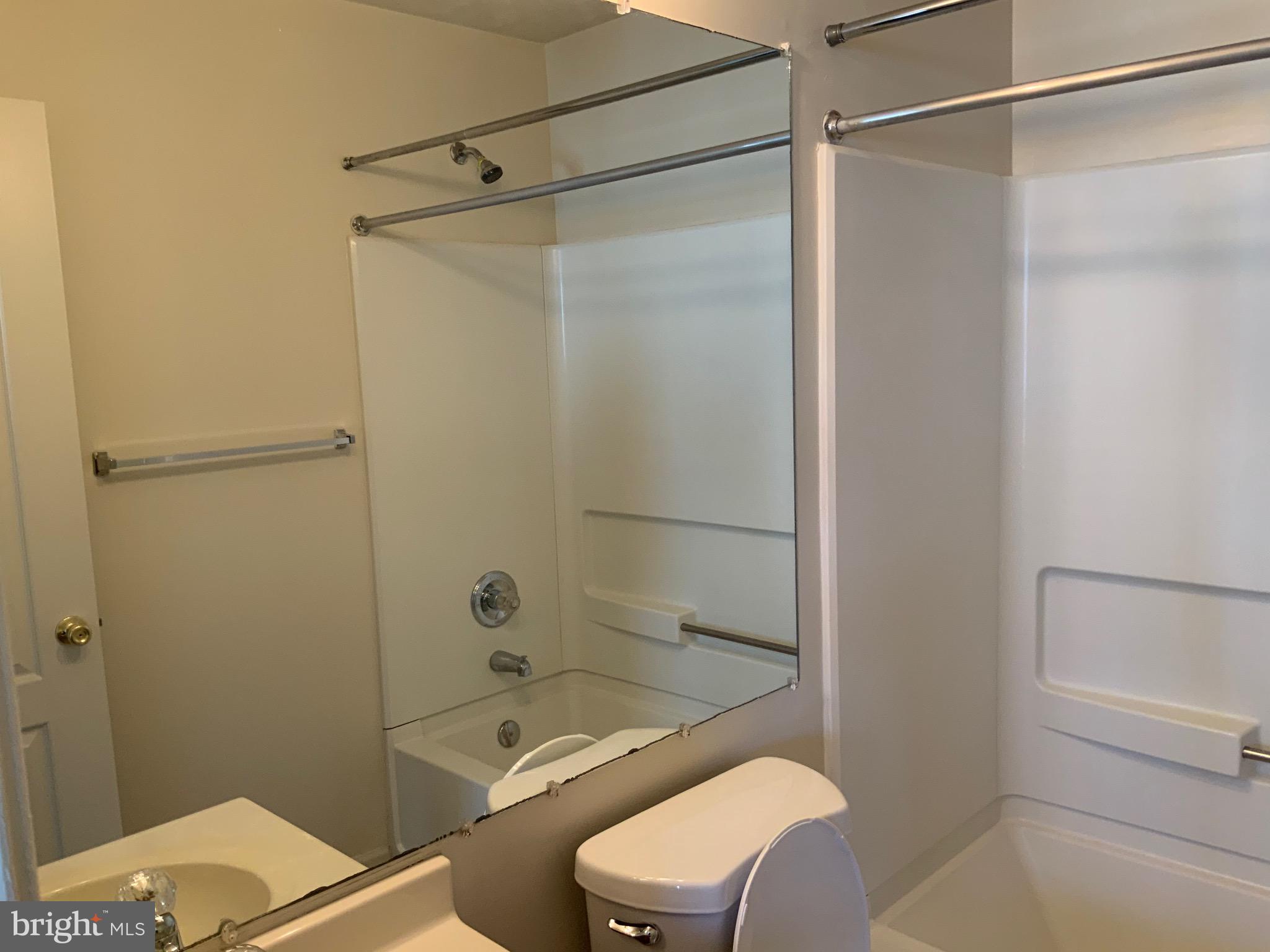 PENNSYLVANIA PLACE - Residential Lease