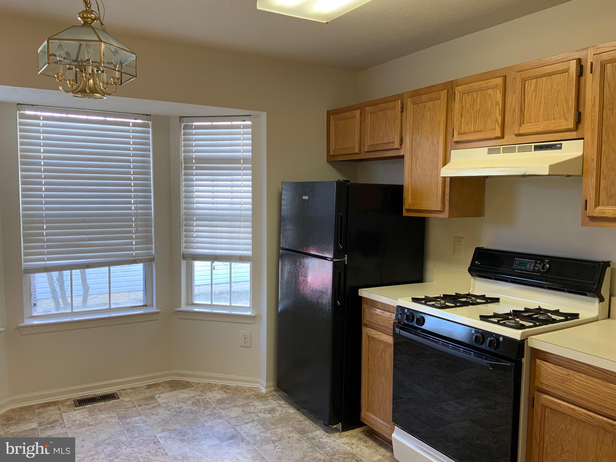 PENNSYLVANIA PLACE - Residential Lease