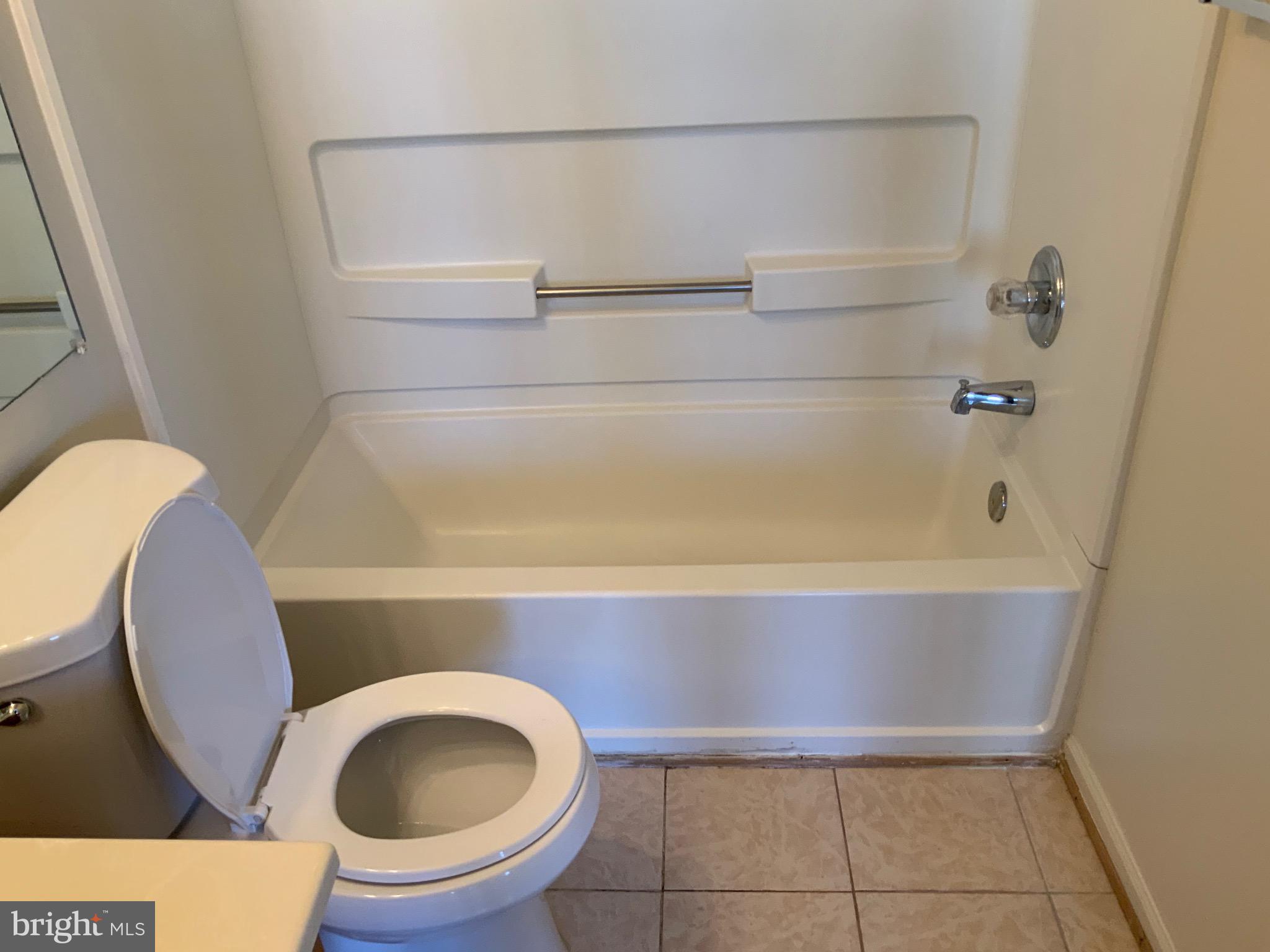 PENNSYLVANIA PLACE - Residential Lease