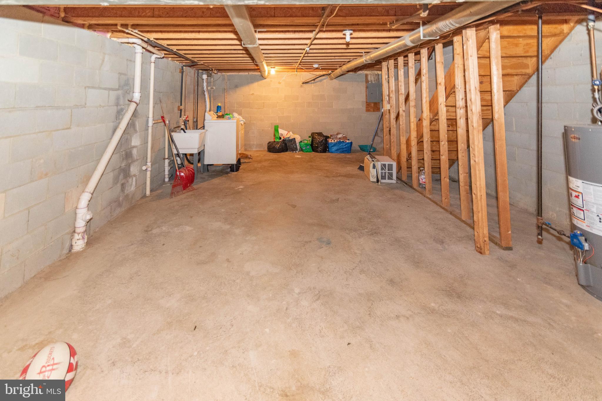 JOHNSTON SQUARE - Residential