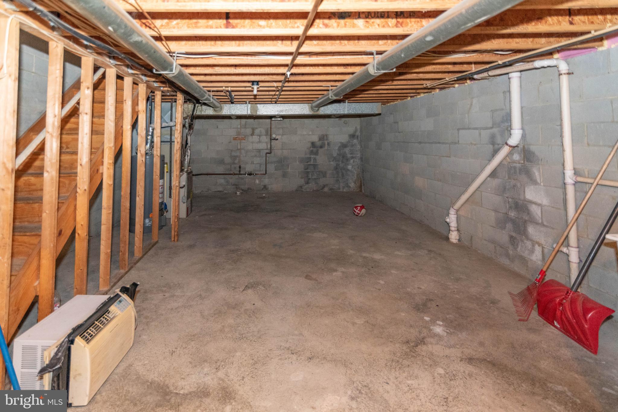 JOHNSTON SQUARE - Residential