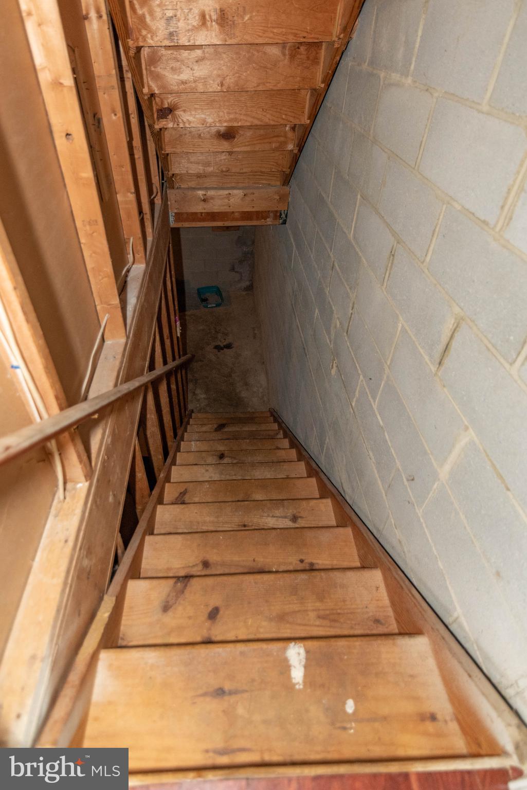 JOHNSTON SQUARE - Residential