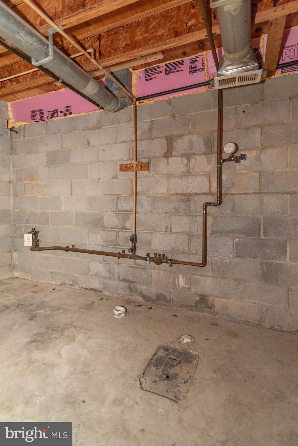 JOHNSTON SQUARE - Residential