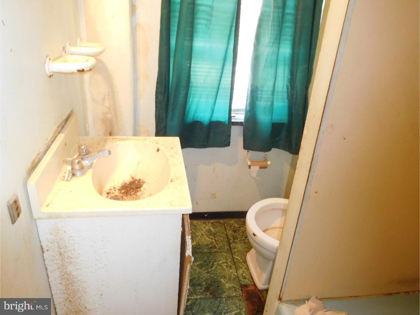 GERMANTOWN - Residential