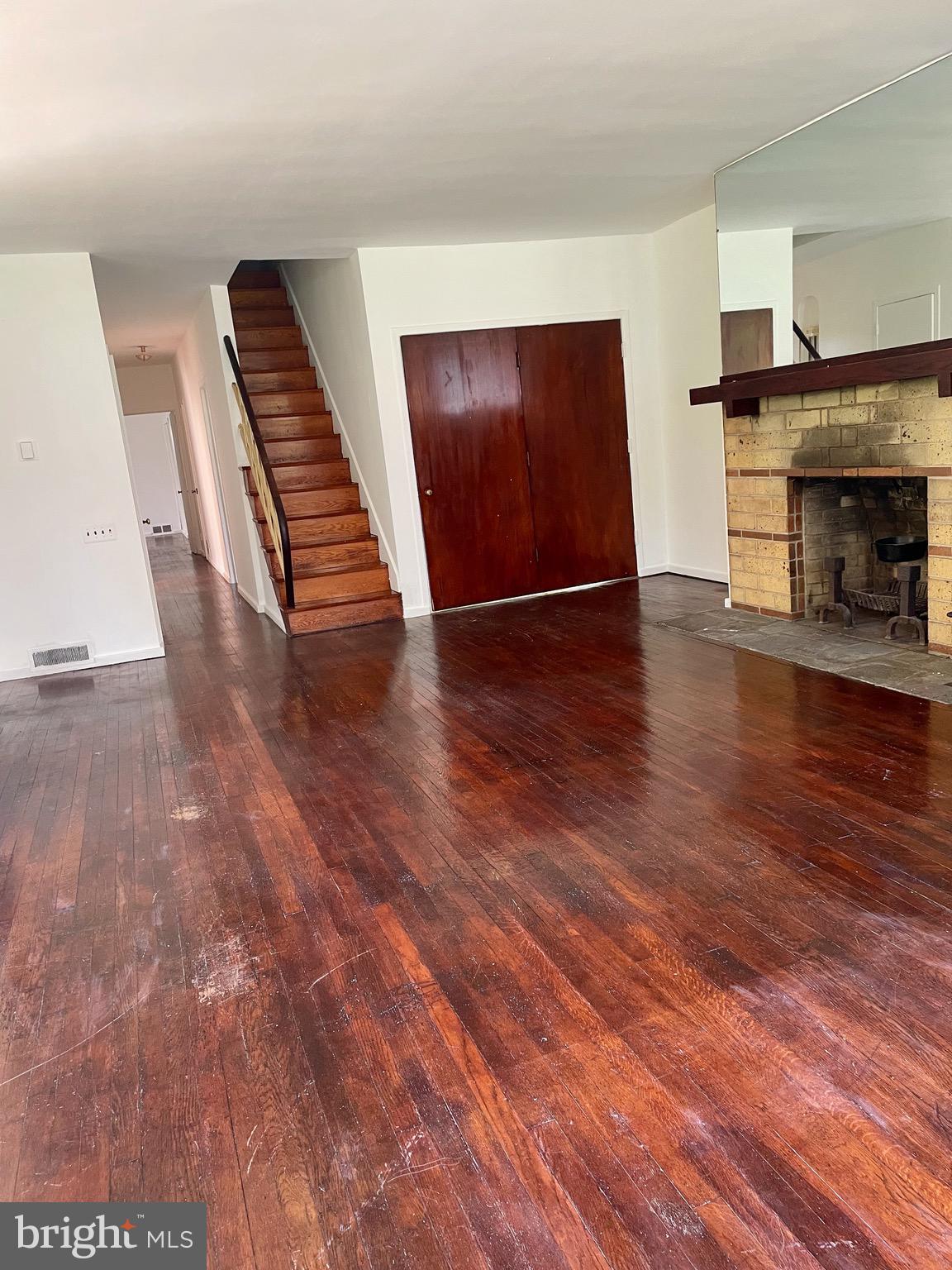 ROCKLEDGE - Residential