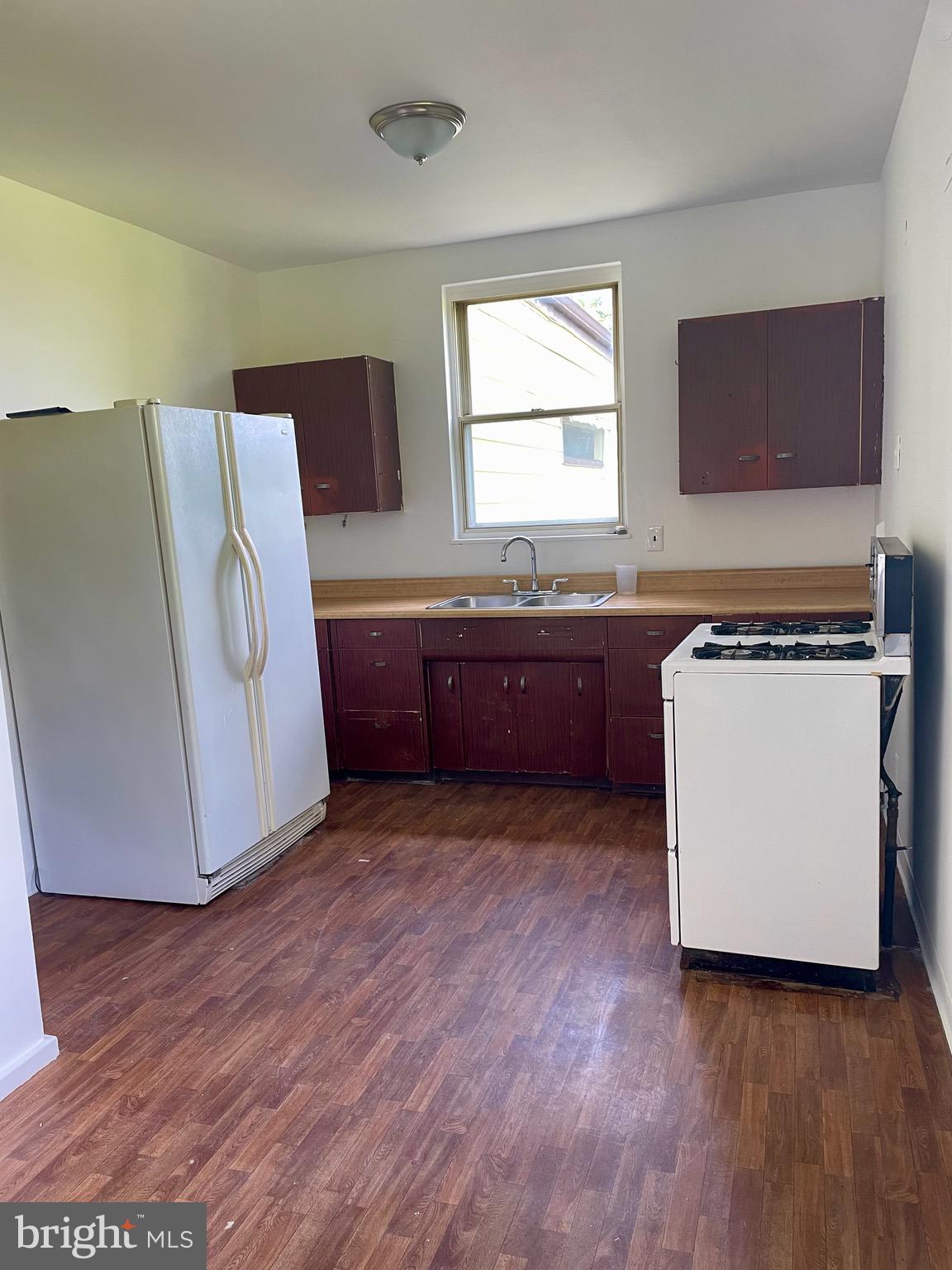 ROCKLEDGE - Residential