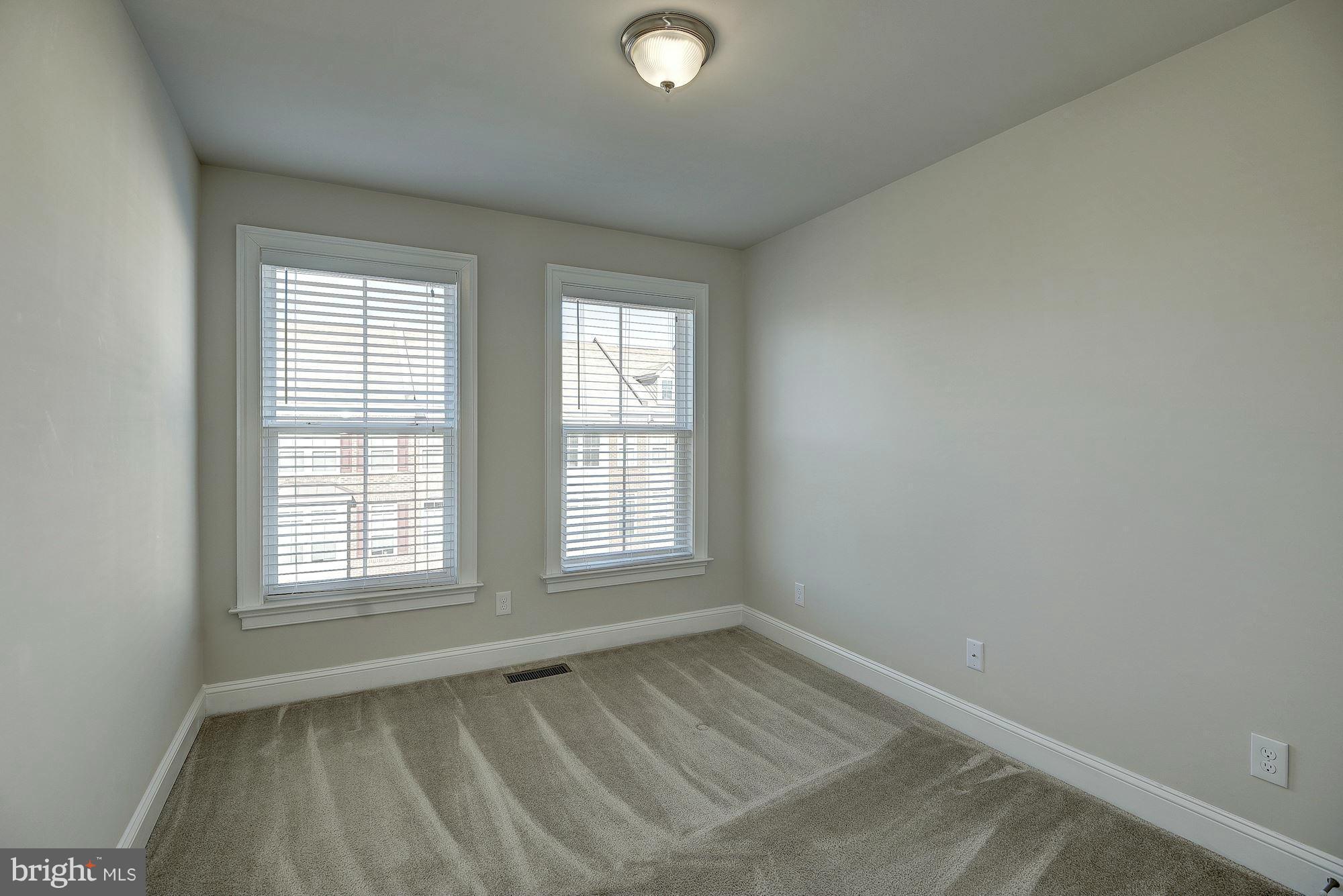 METROWEST - Residential Lease