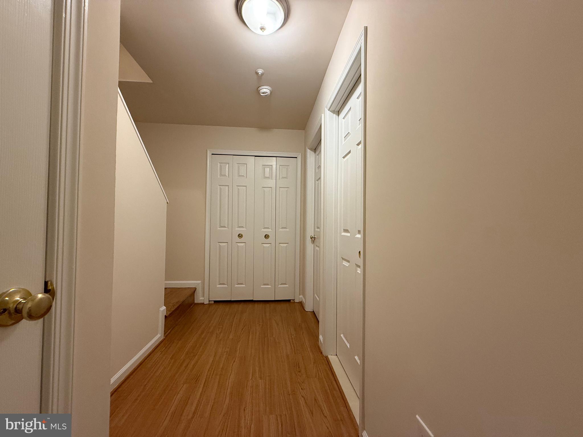 KINGS POINT - Residential Lease