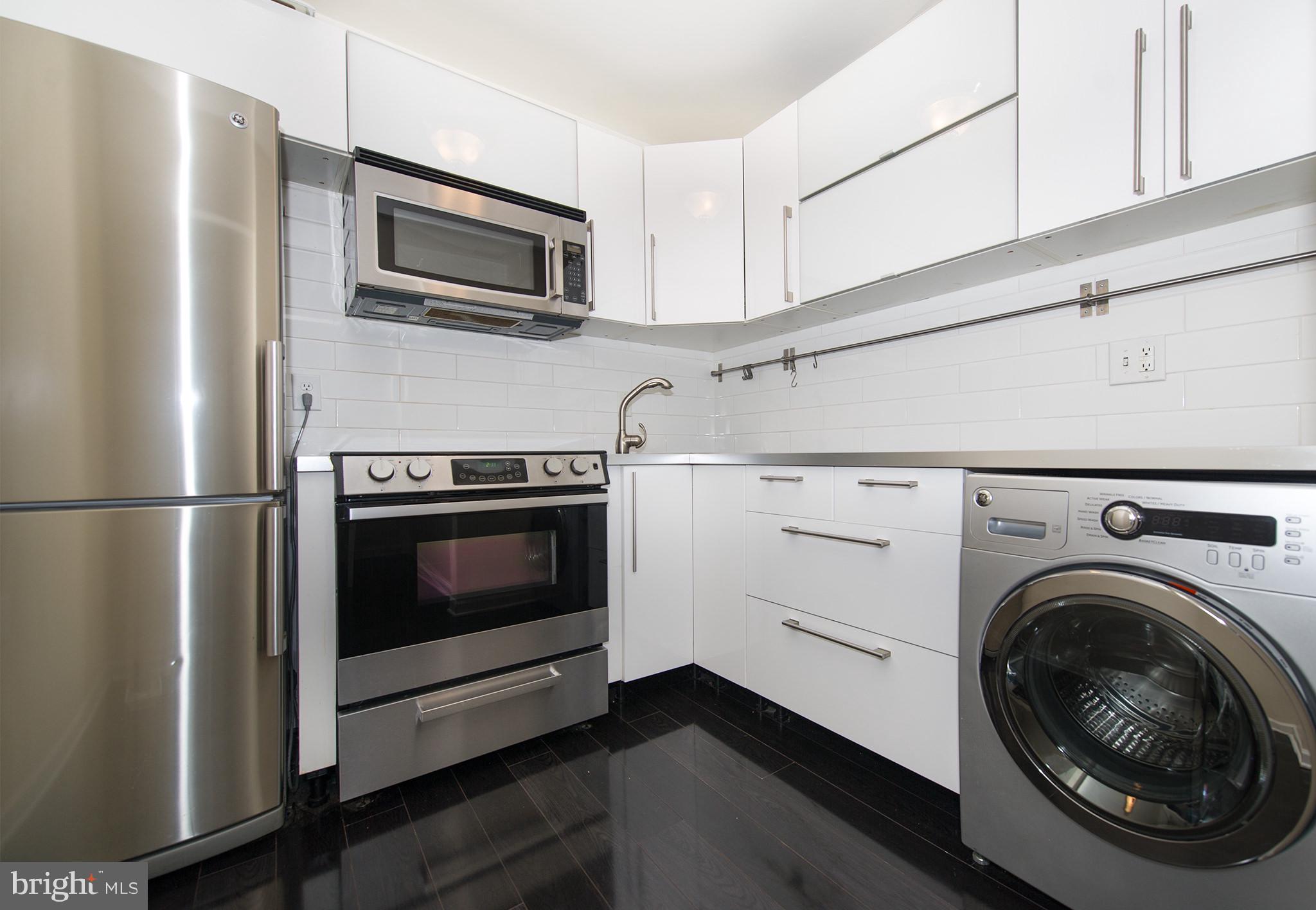 THE MEADOWS - Residential Lease