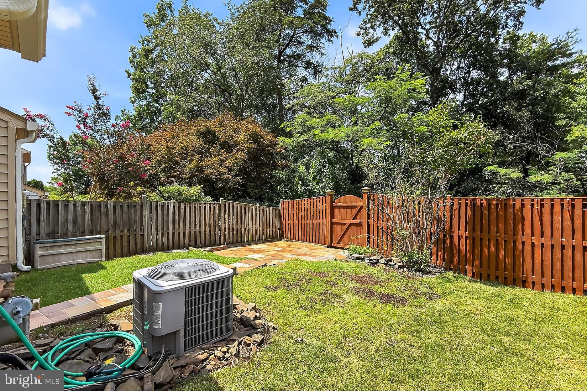 HAYFIELD VIEW - Residential