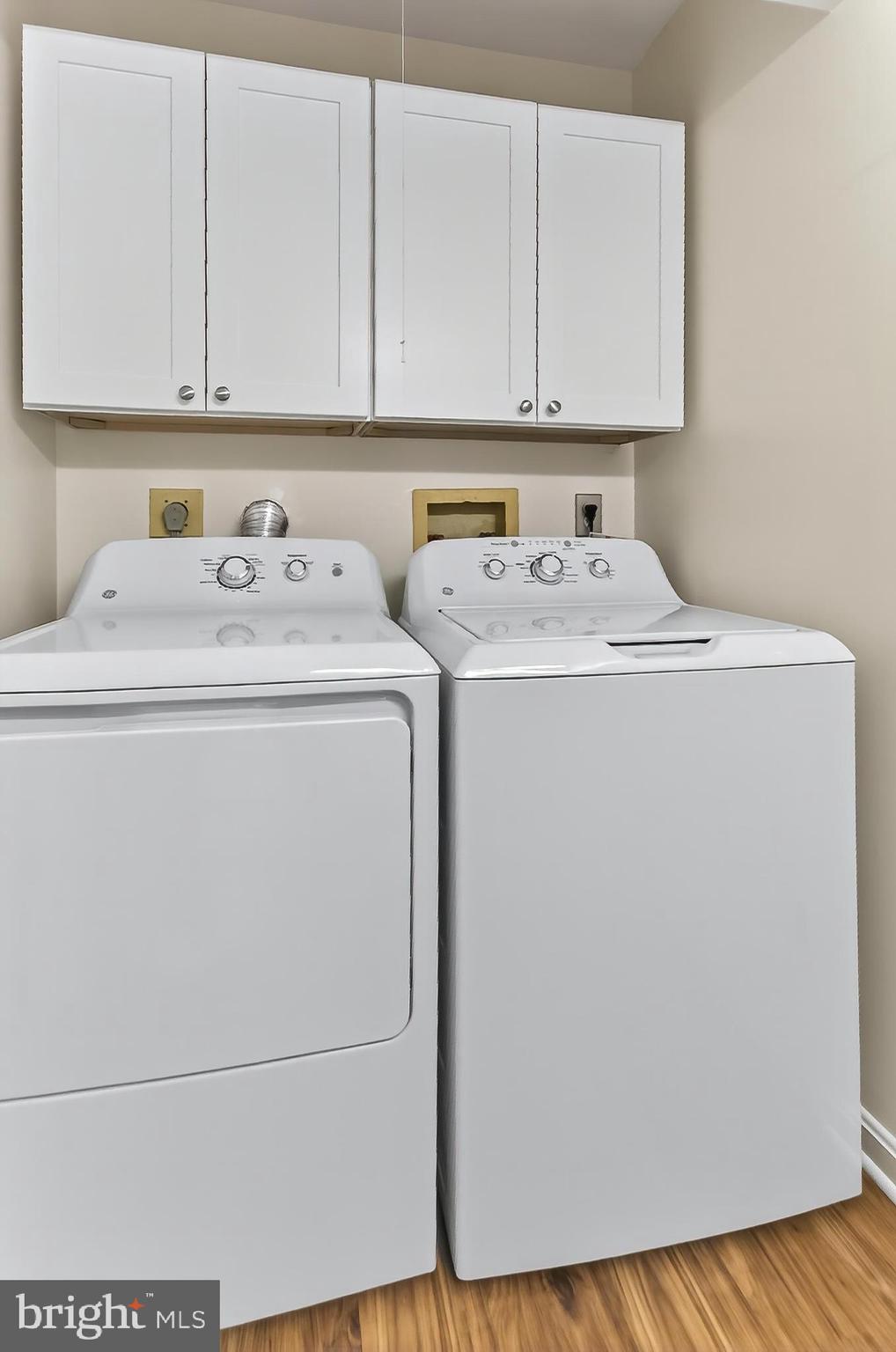 HAYFIELD VIEW - Residential