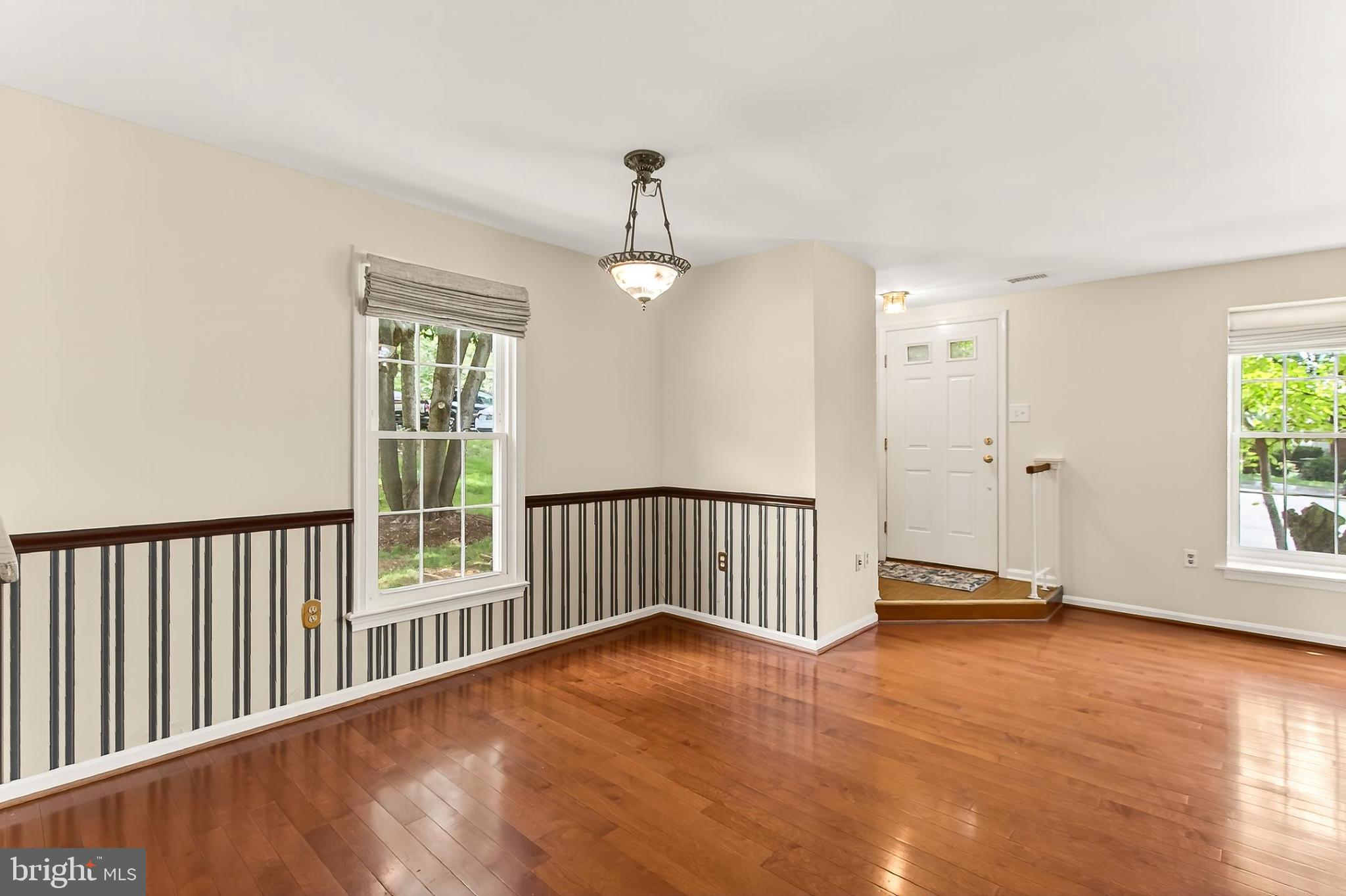 7462 TOWCHESTER COURT
