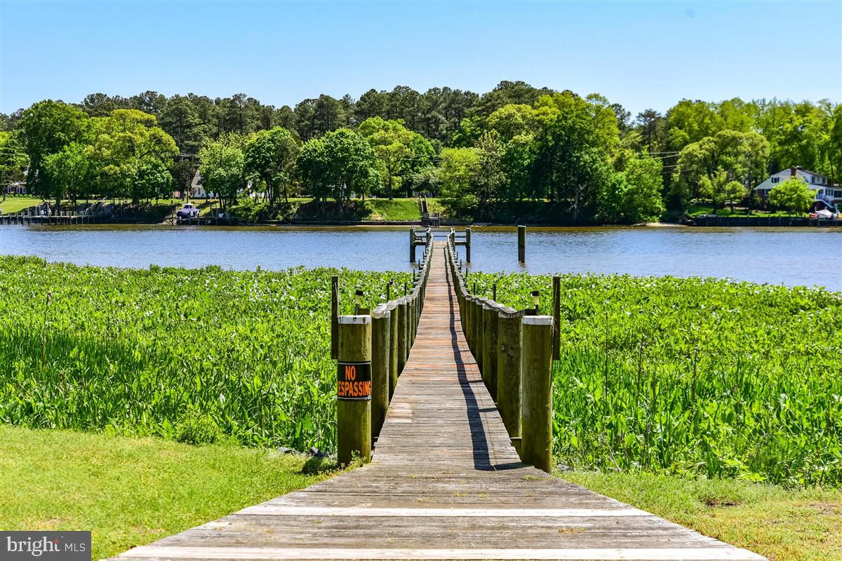 HARBOR POINTE - Residential