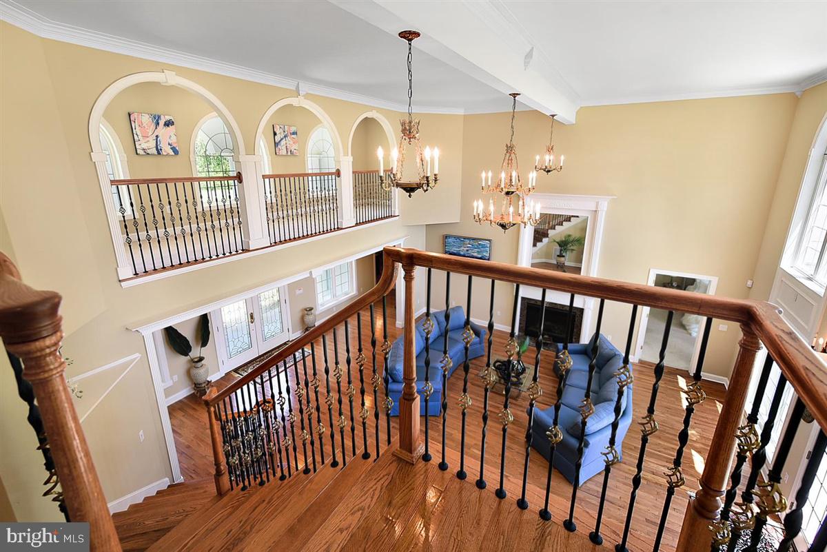 HARBOR POINTE - Residential