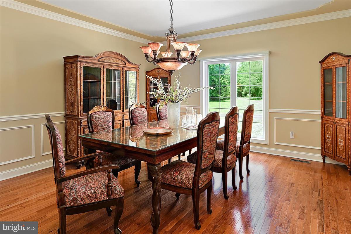 HARBOR POINTE - Residential