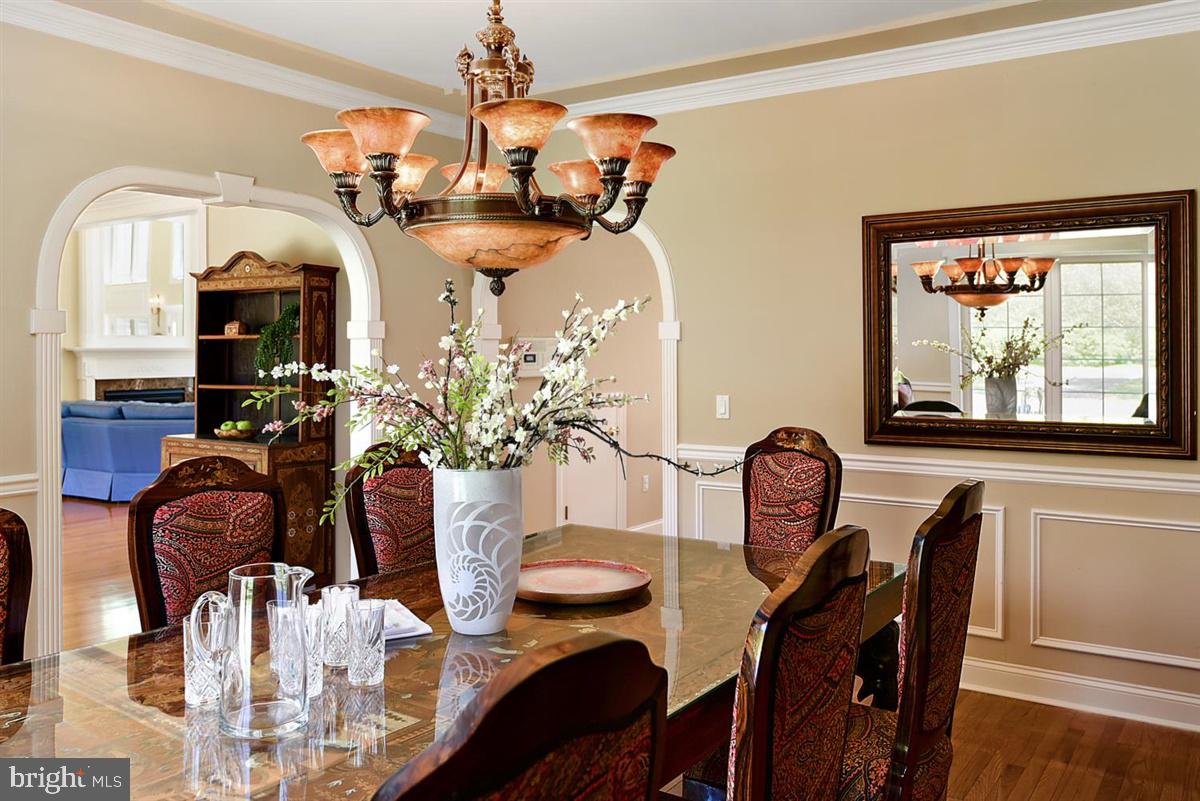 HARBOR POINTE - Residential