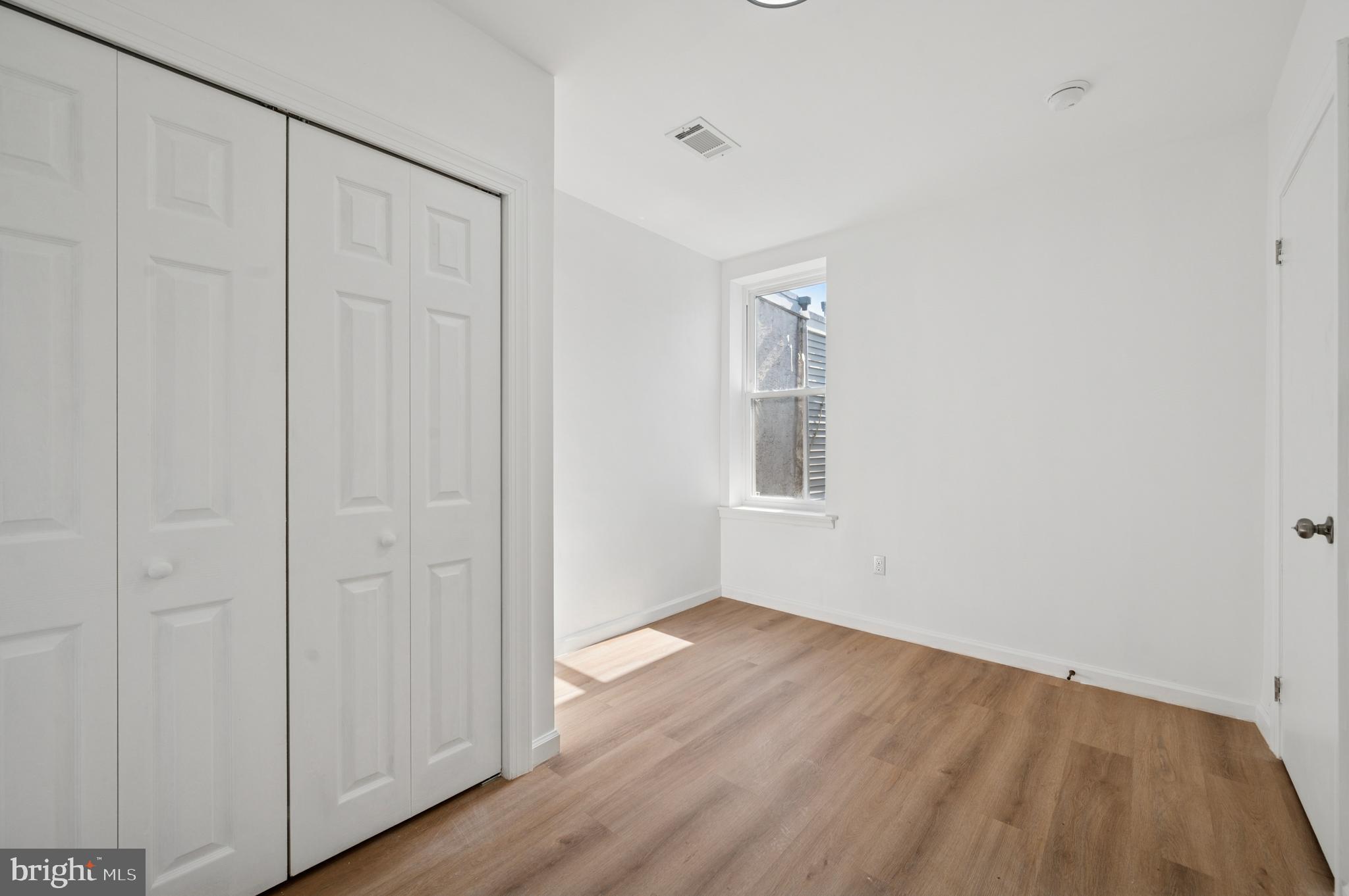 WHITMAN - Residential