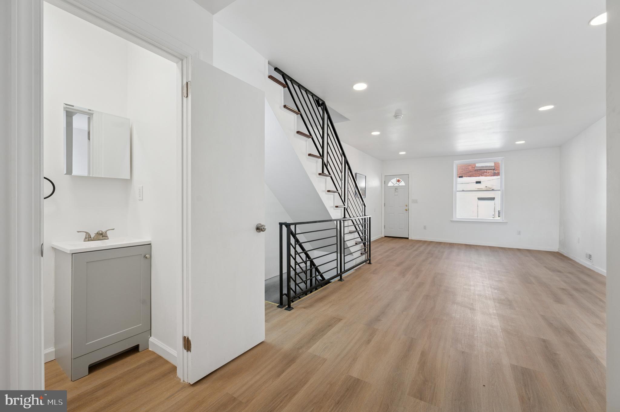 WHITMAN - Residential