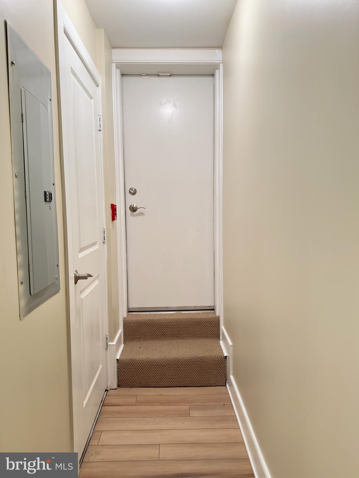 UNIVERSITY CITY - Residential Lease