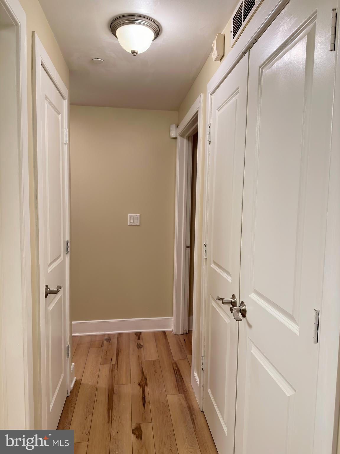 UNIVERSITY CITY - Residential Lease