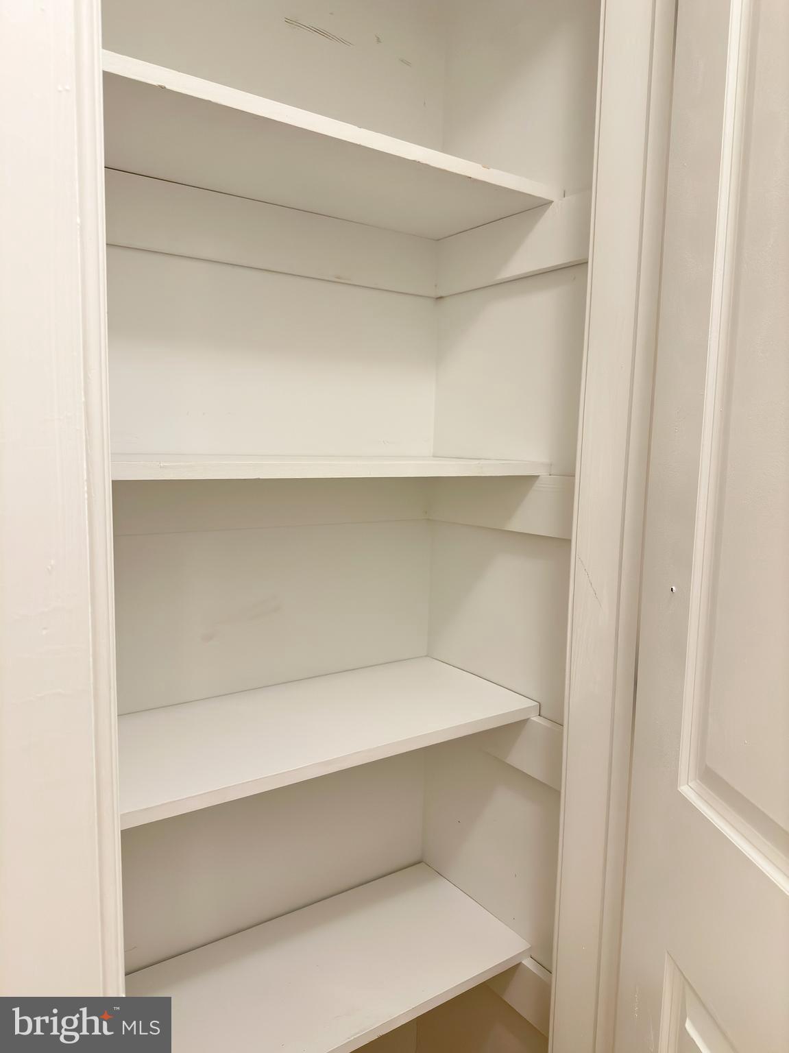 UNIVERSITY CITY - Residential Lease