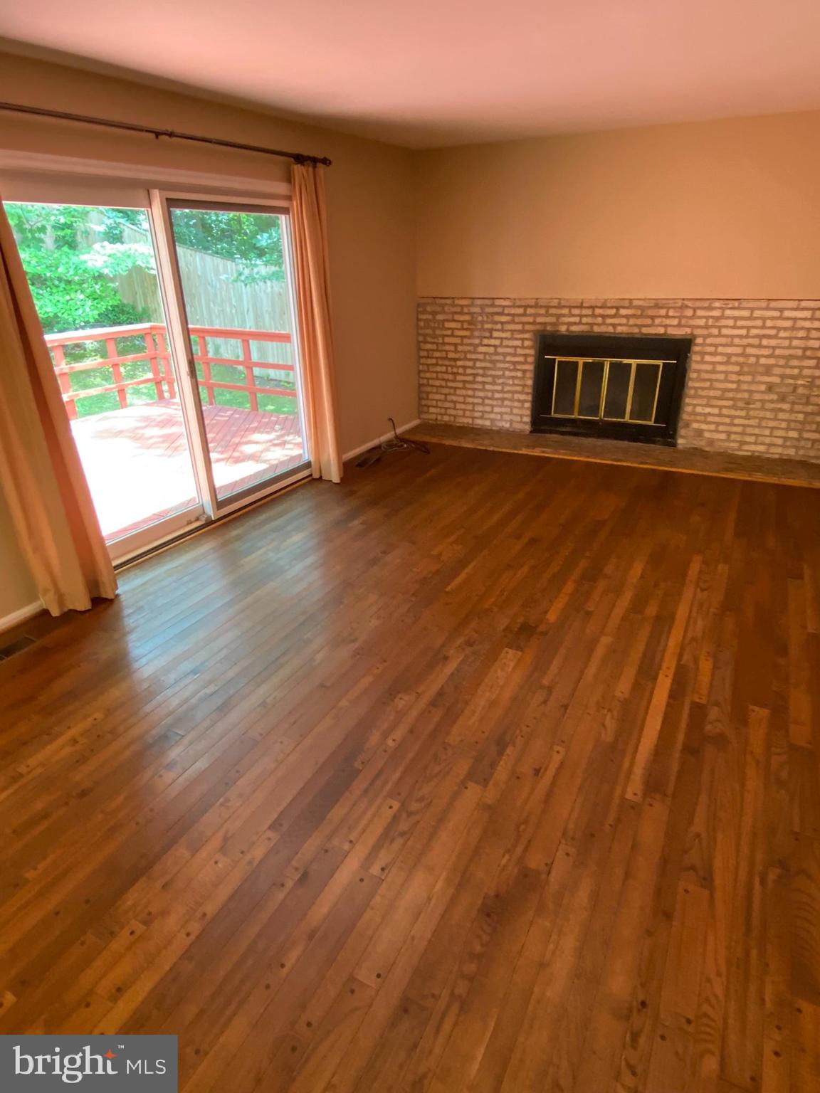 BENT TREE - Residential