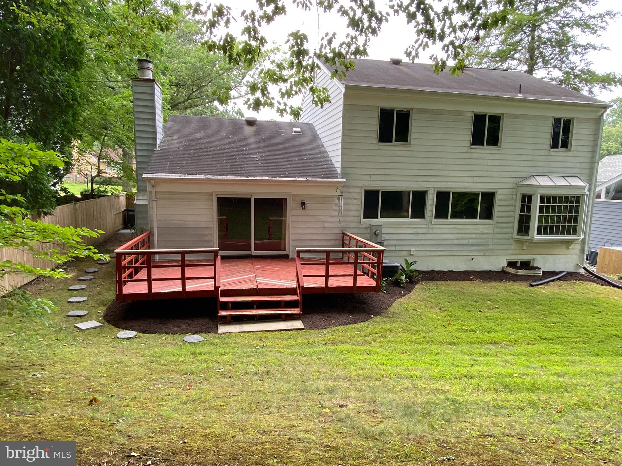 BENT TREE - Residential