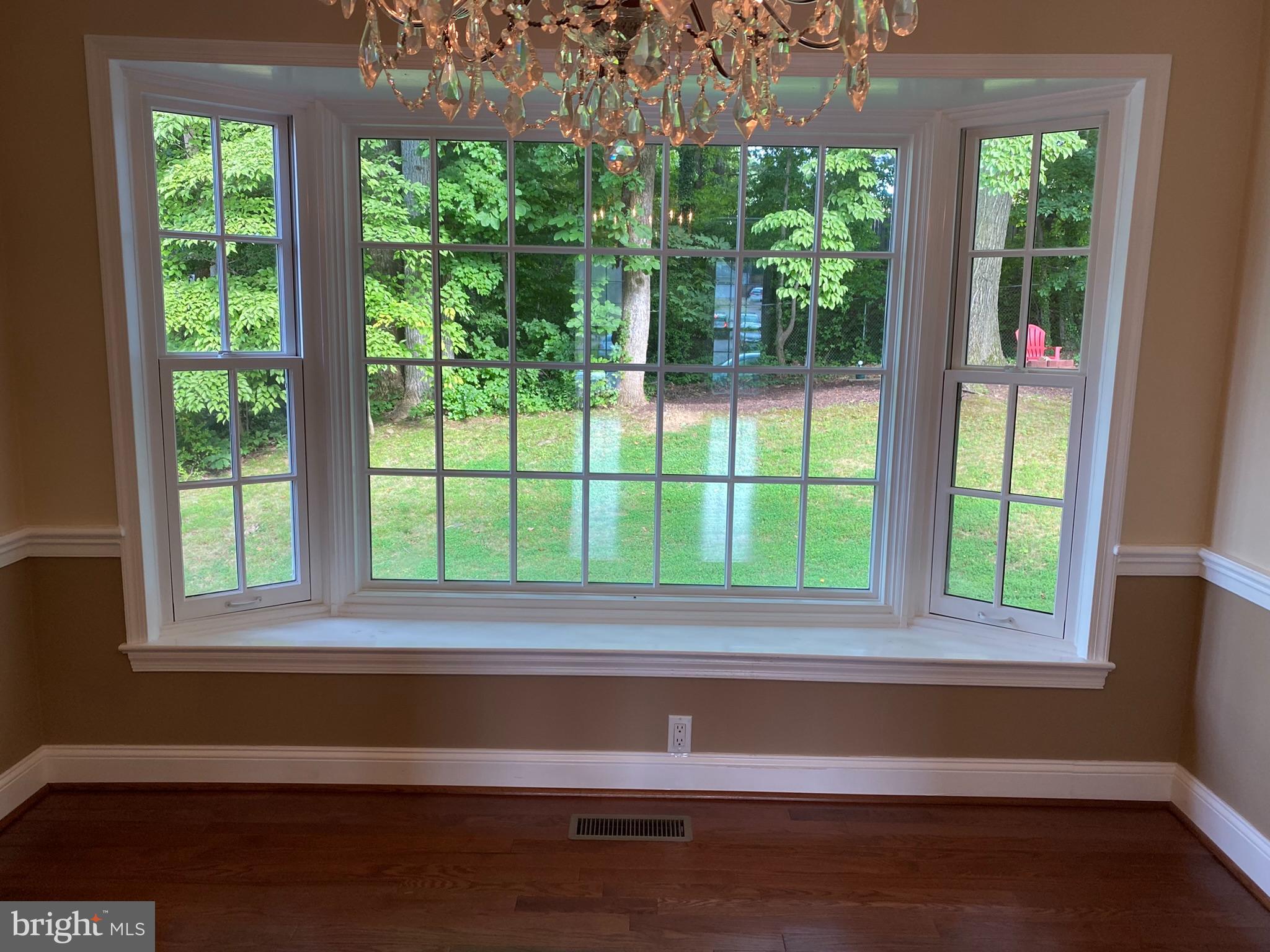 BENT TREE - Residential