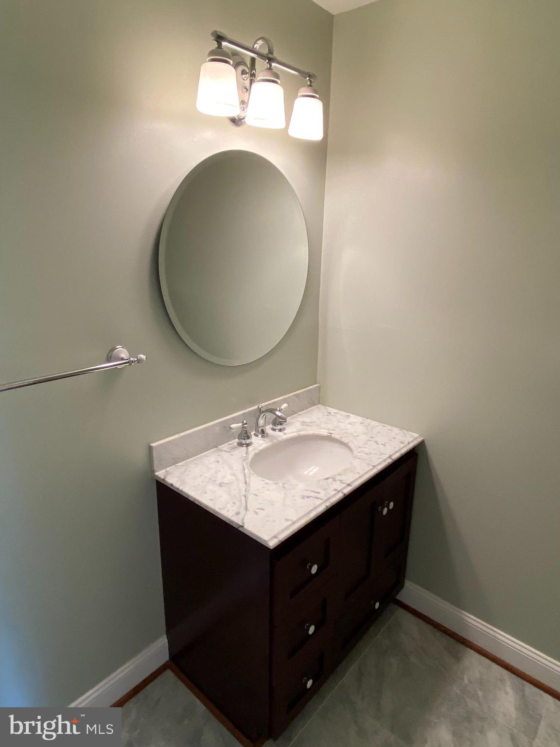 BENT TREE - Residential