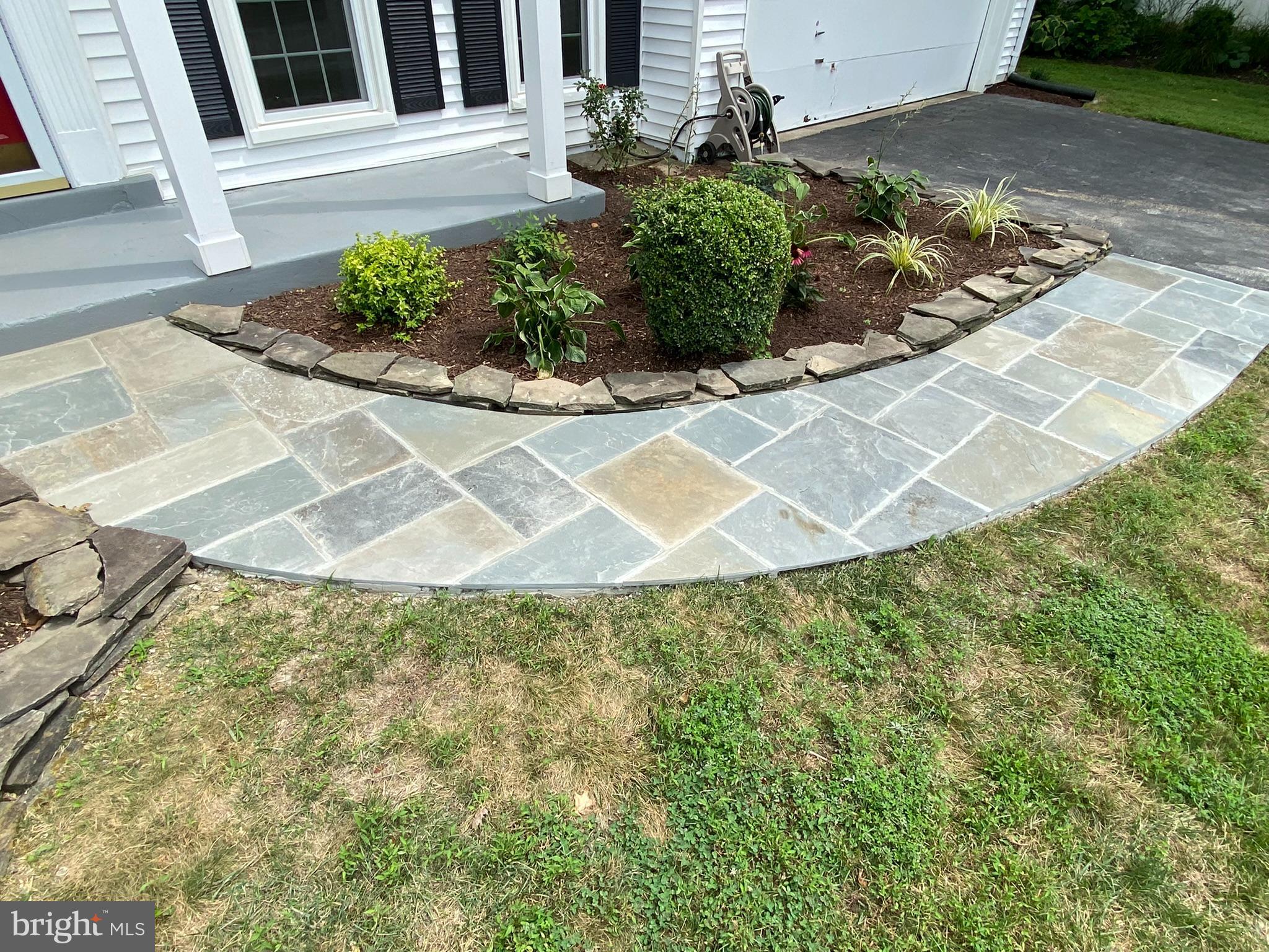 BENT TREE - Residential