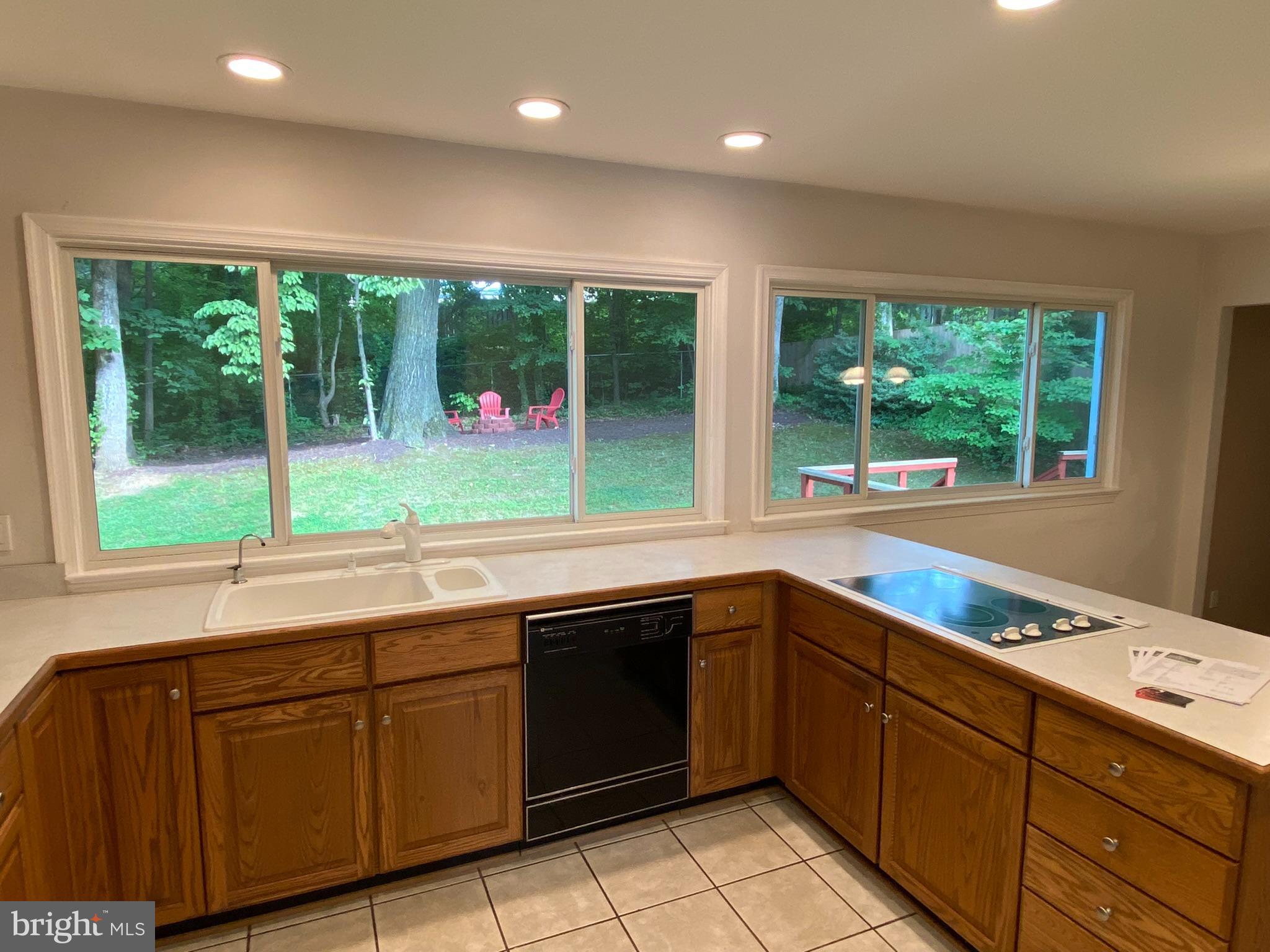 BENT TREE - Residential